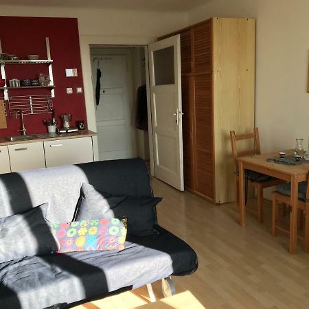 Appartamento Cosy Flora Nest Praga Esterno foto