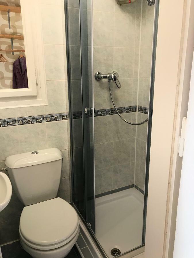 Appartamento Cosy Flora Nest Praga Esterno foto